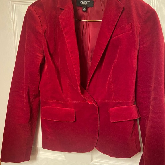 Talbots Classic Velvet Blazer in Rich Ruby Red - Size 2P - Picture 5 of 6